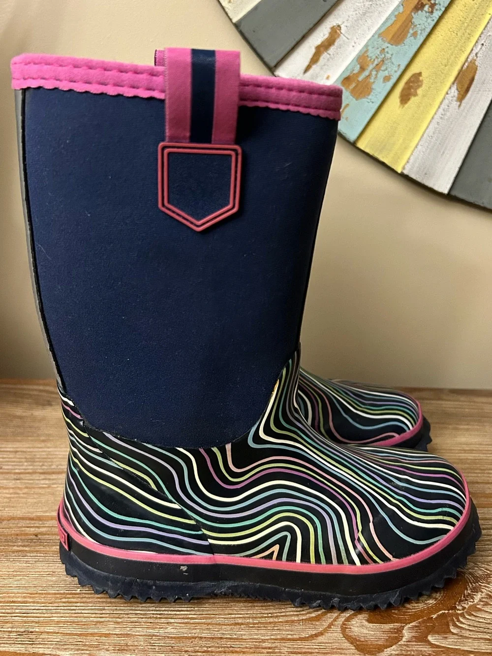 Lands’ End Girls - Kids Rainbow Stripe Waterproof Navy Pink Rain Boots Size 13